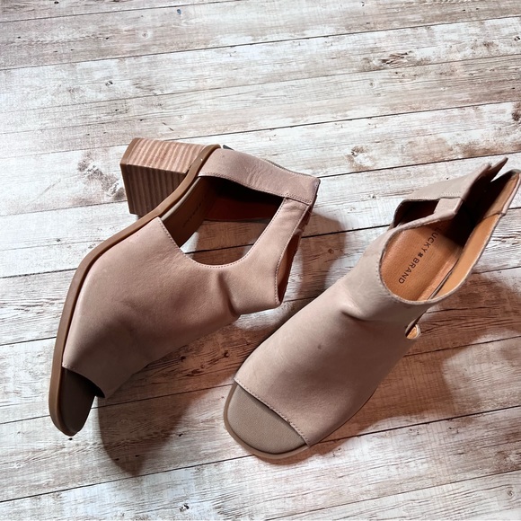 💚Lucky Brand NWT Tarrinax heels - Picture 4 of 11